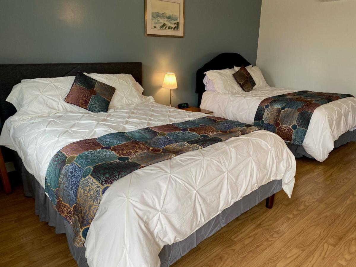 Webbers Lake Charlotte Motel Queen And Double Bed Eksteriør billede